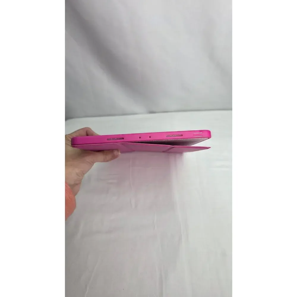 Pink Trifold 11
